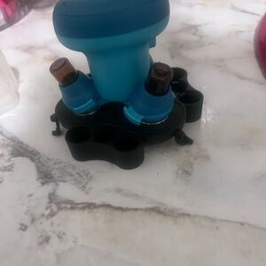 Living young massager